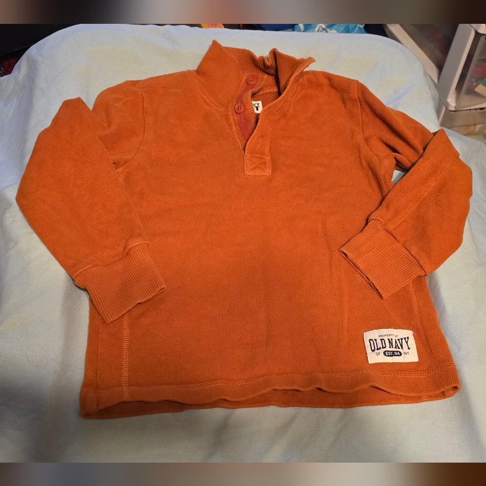 5 For 25$ 2007 Old Navy Orange Pullover.